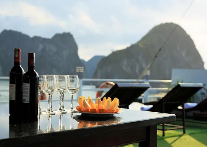 Cozy Bay Classic Cruise Ha Long